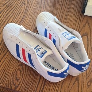 Adidas Adult White Sneakers with Blue and Red Stripes Womens 10/ Mens 8